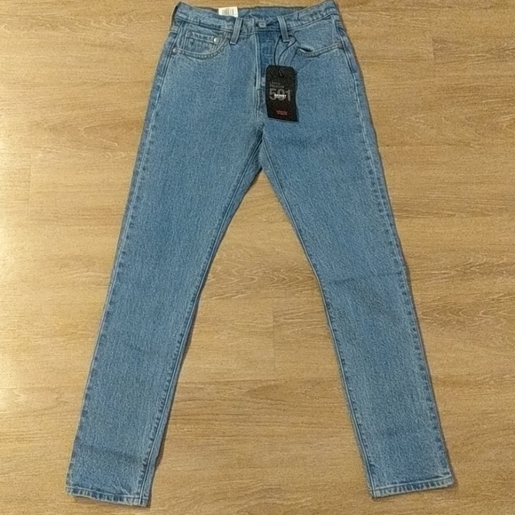 Levi's Pants - NWT Levi 501 High Rise Skinny Leg
